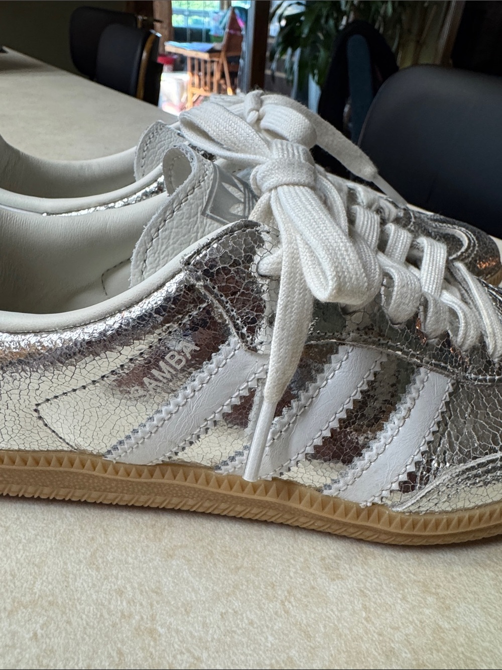 Samba og shoes lightly used size US 6